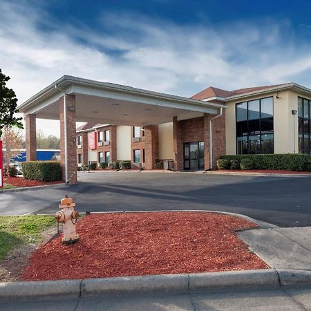 Red Roof Inn Charlotte - University Екстер'єр фото