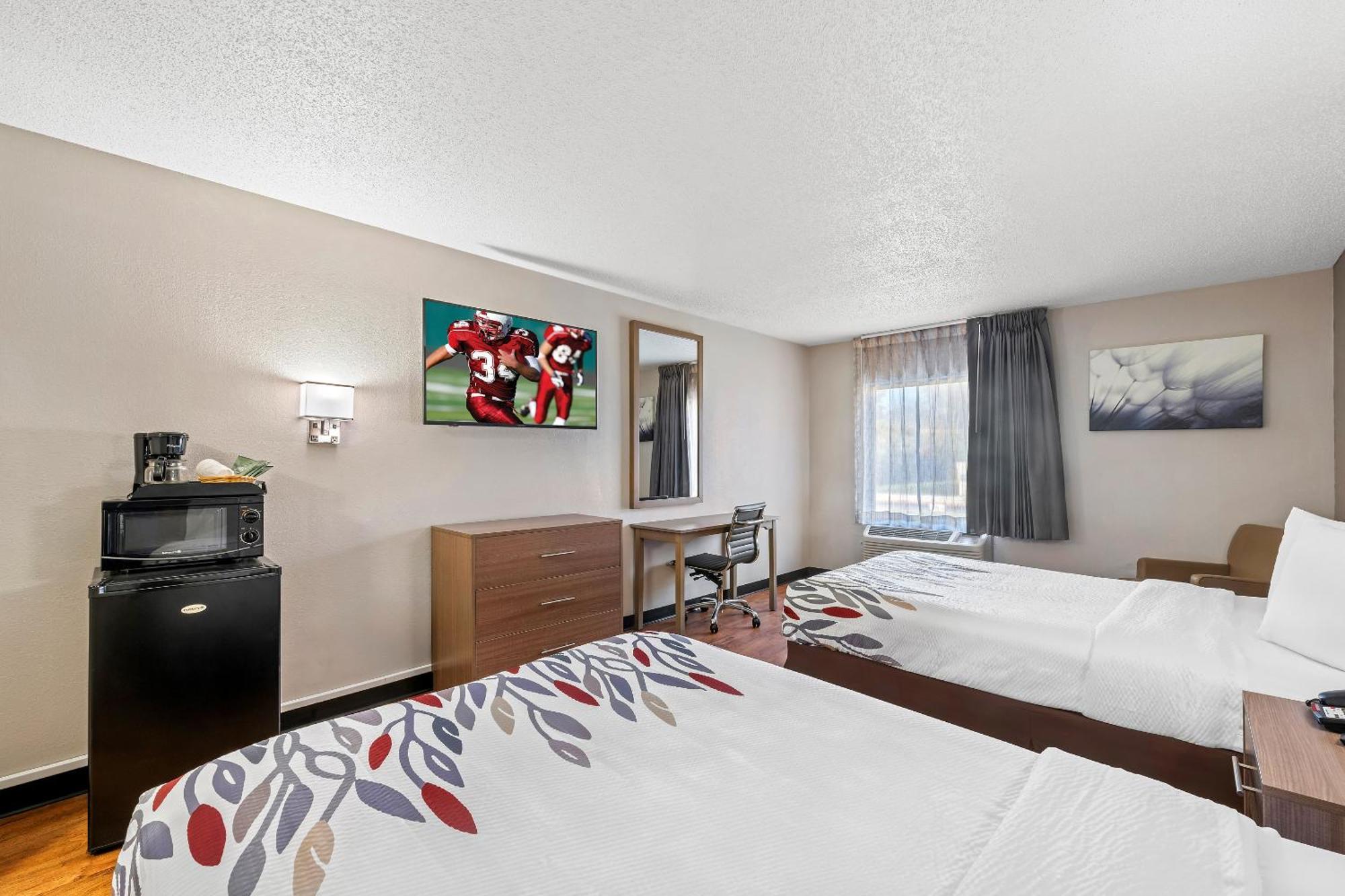 Red Roof Inn Charlotte - University Екстер'єр фото