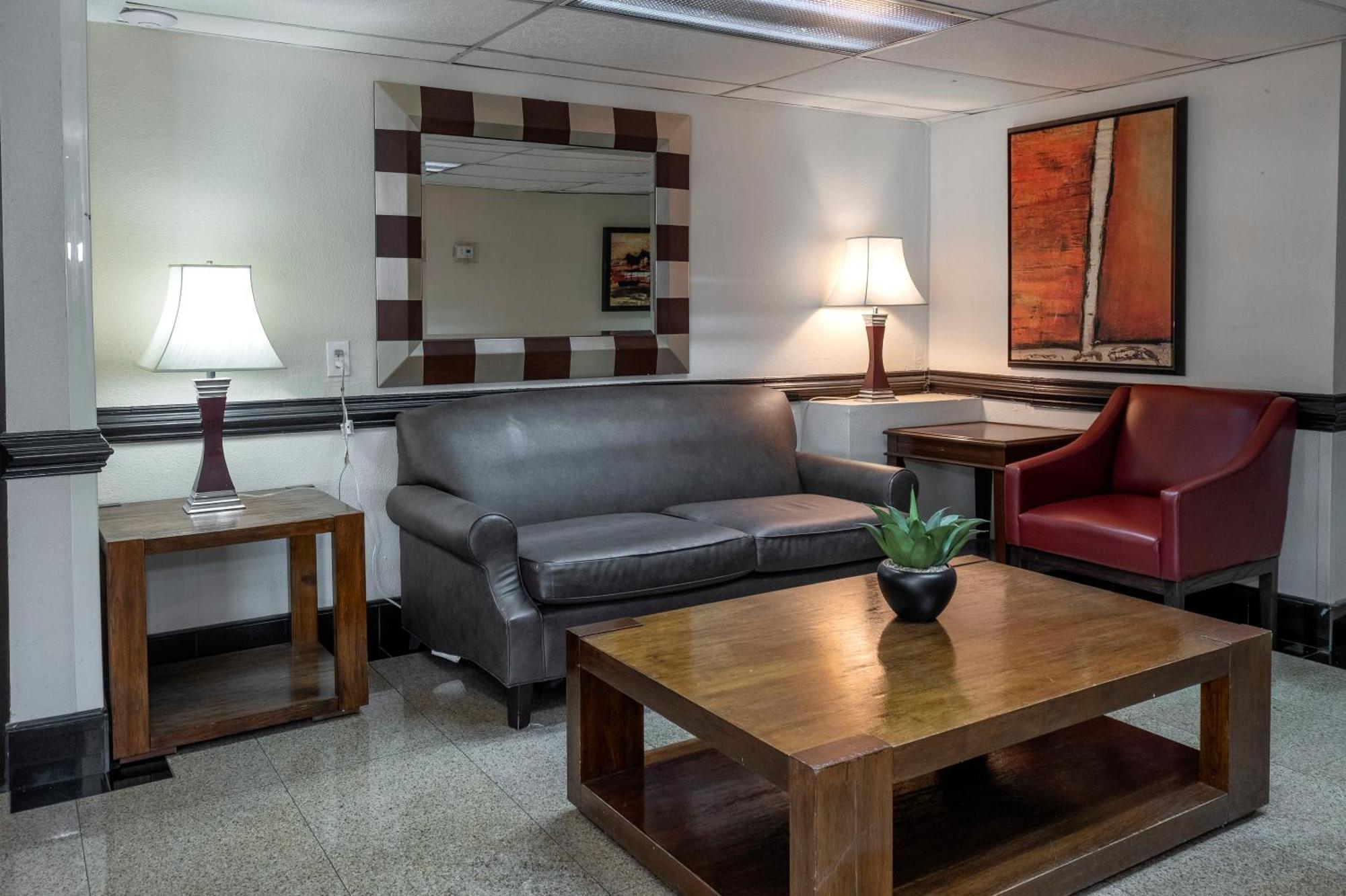 Red Roof Inn Charlotte - University Екстер'єр фото