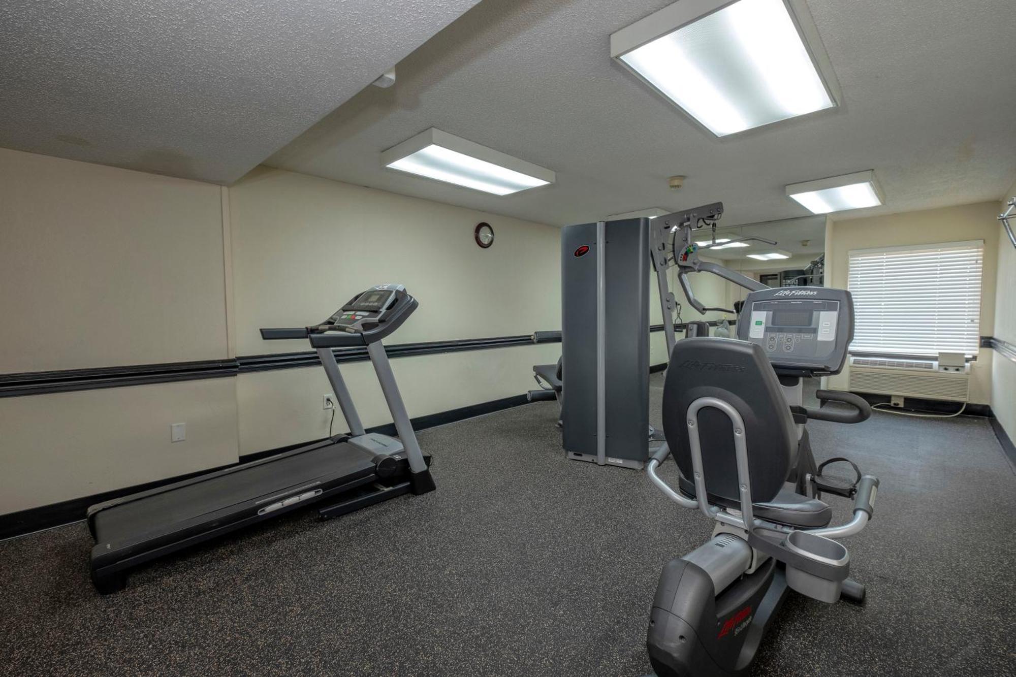 Red Roof Inn Charlotte - University Екстер'єр фото